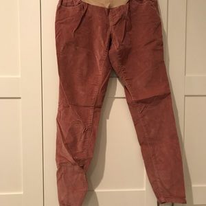 Jessica Simpson maternity pants